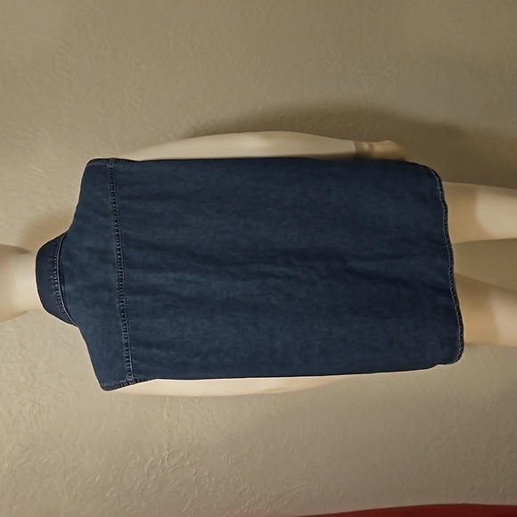 VTG DISNEY Eeyore Heart Patchwork Denim Chambray Snap Button Sleeveless Shirt - Picture 7 of 10